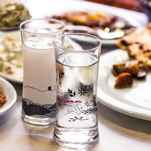 Rakılar - kasaba bozcaada